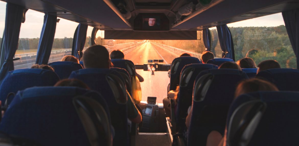Conheça as vantagens de viajar de ônibus